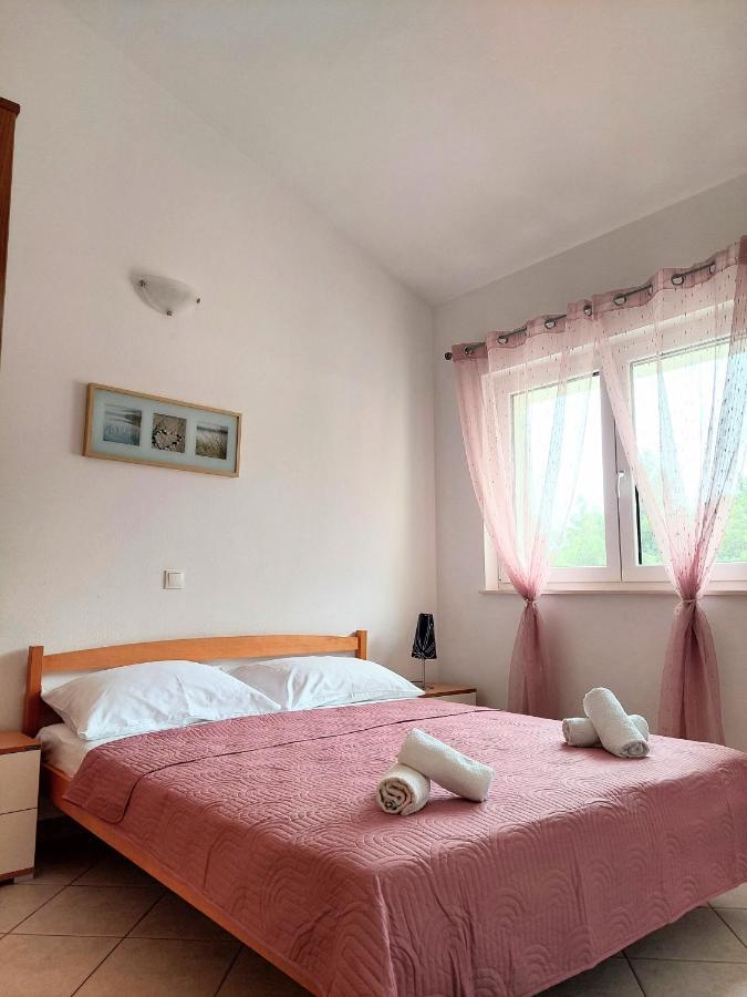 Apartments Dia Заострог Екстериор снимка