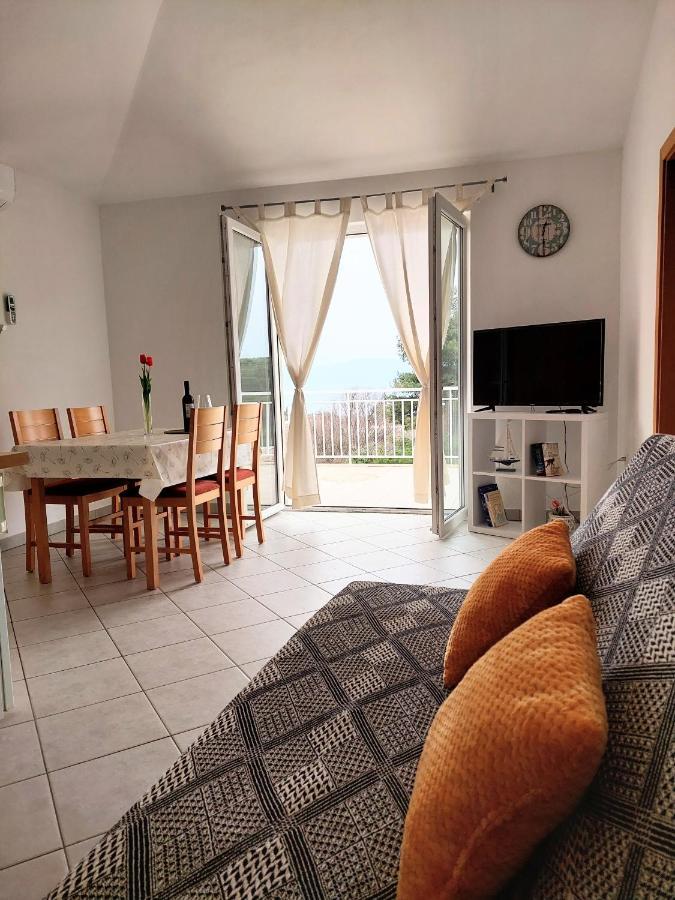 Apartments Dia Заострог Екстериор снимка