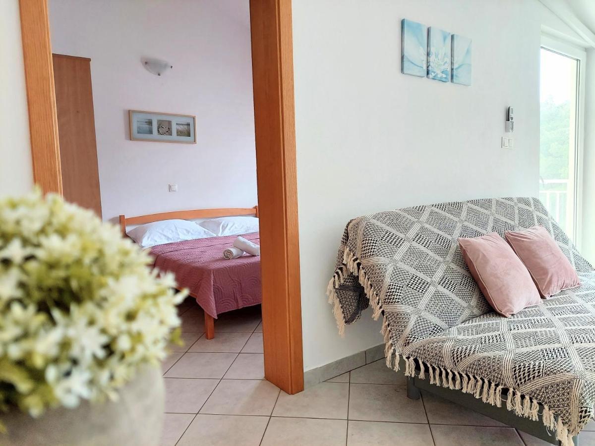 Apartments Dia Заострог Екстериор снимка