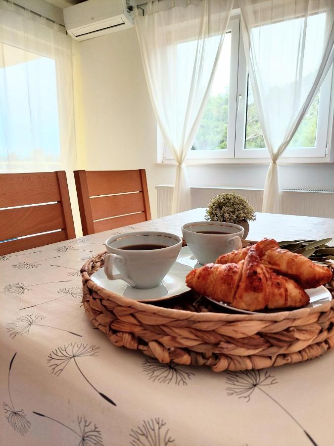 Apartments Dia Заострог Екстериор снимка