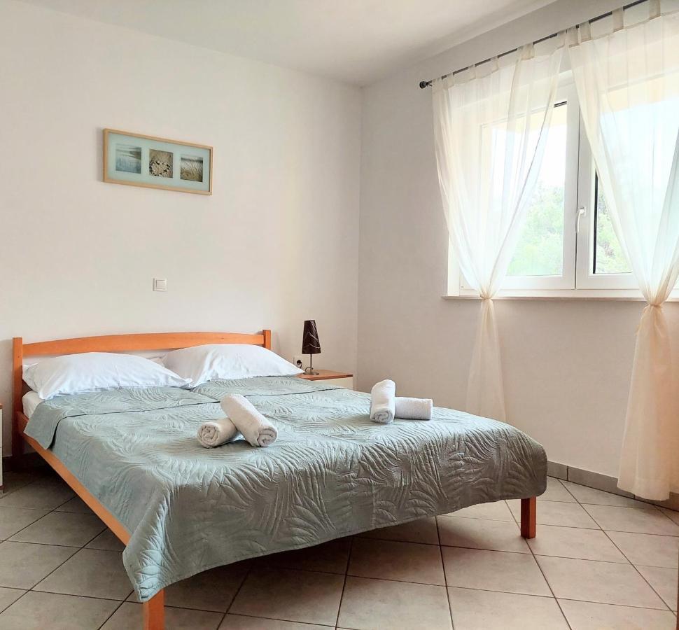 Apartments Dia Заострог Екстериор снимка